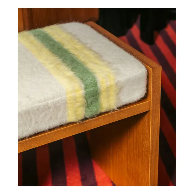 Chiesa Hocker aus Mohair mit Streifenmuster | Gelb