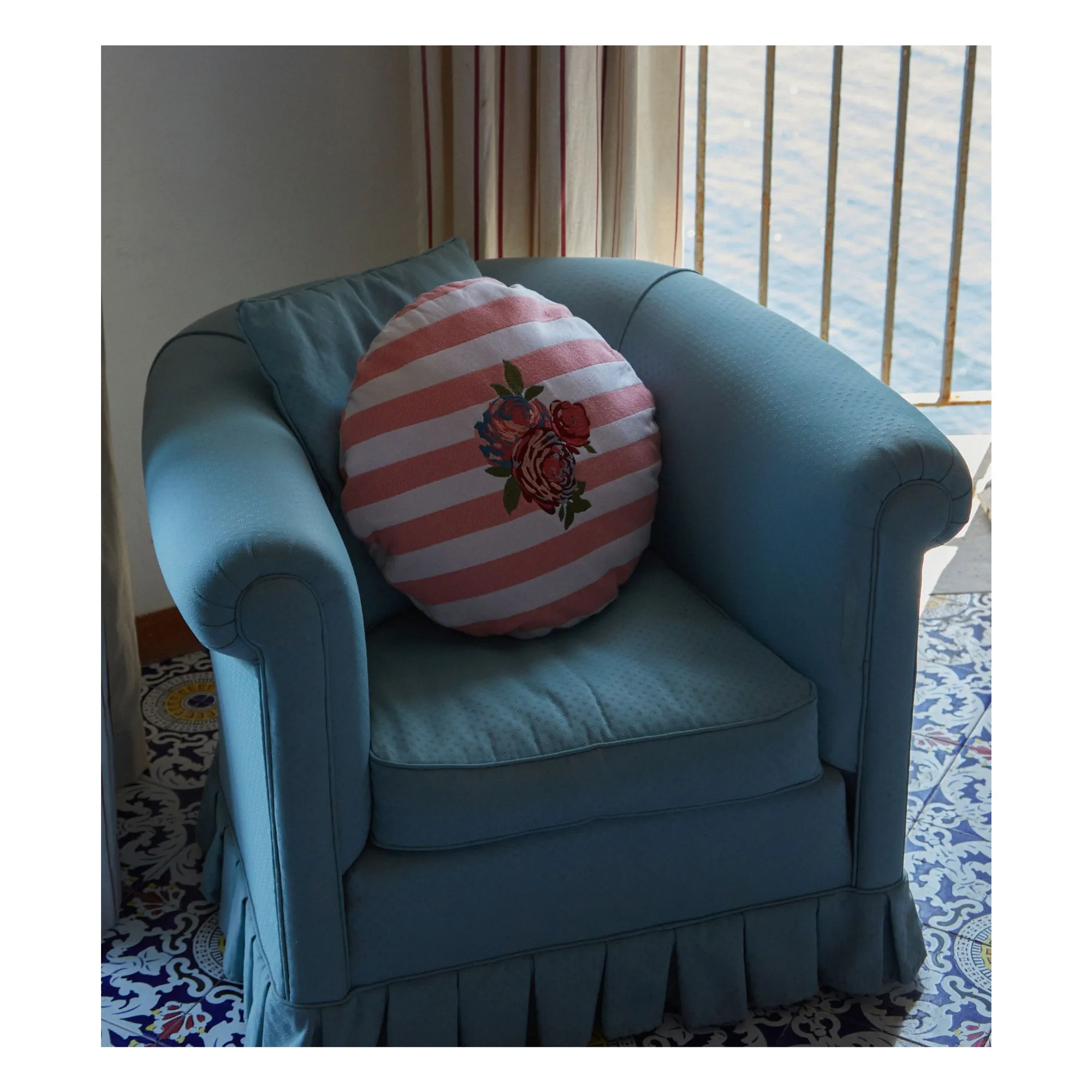 Coussin Bomboloni, Lisa Corti x The Socialite Family  | Rose- Image produit n°2
