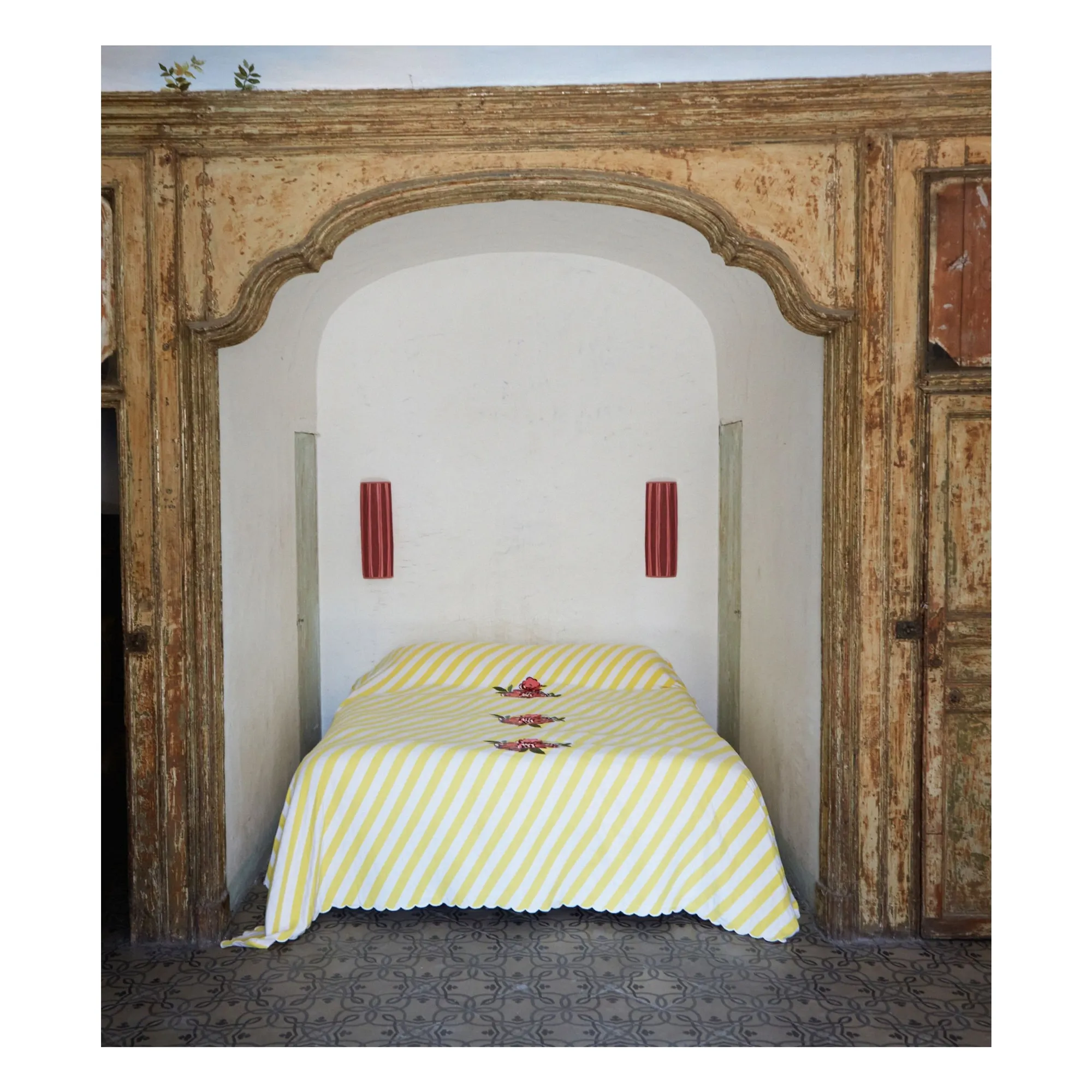 Applique Brea, Lisa Corti x The Socialite Family  | Bordeaux- Image produit n°3