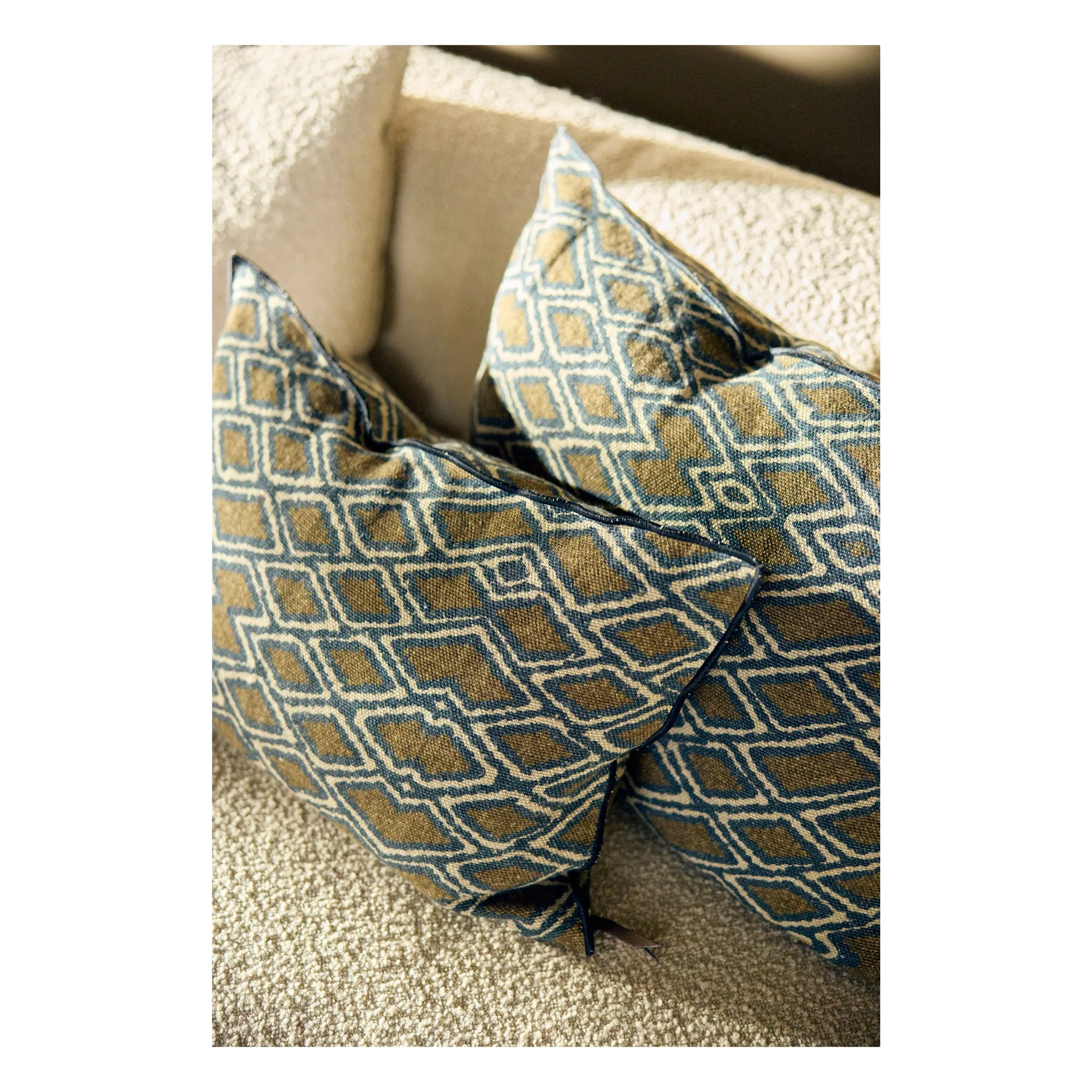Coussin Vice Versa en lin wabi sabi | Bronze- Image produit n°1