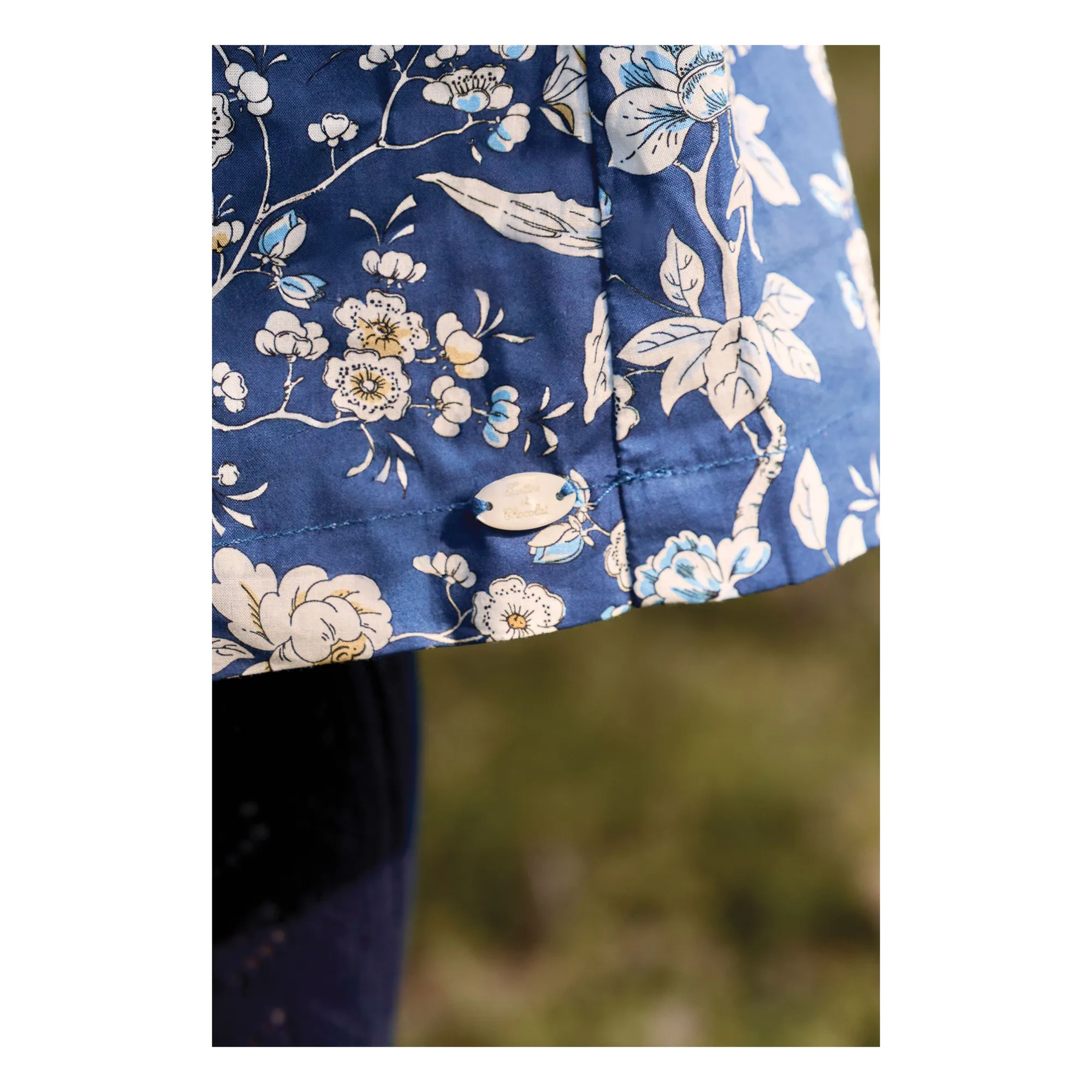 Robe Col Feston Fleurie | Bleu marine- Image produit n°5