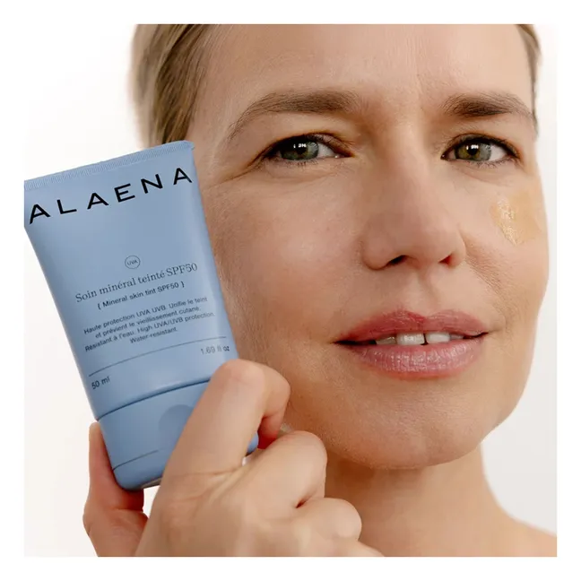 Cuidado Mineral con Color SPF50 - 50ml