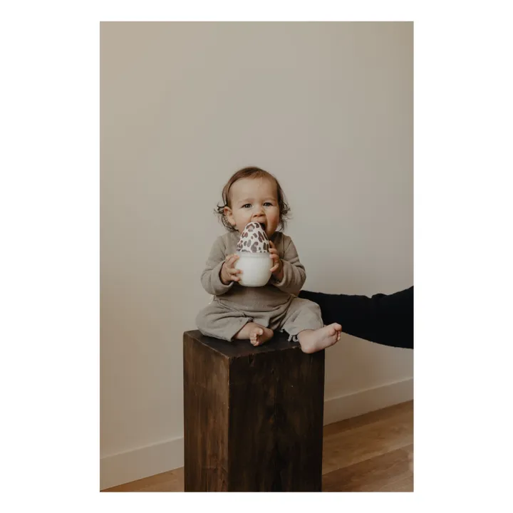 Graouu medical silicone bottle and physiological teat | Camel- Product image n°6