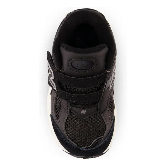 Rasca Zapatillas 2002 | Negro