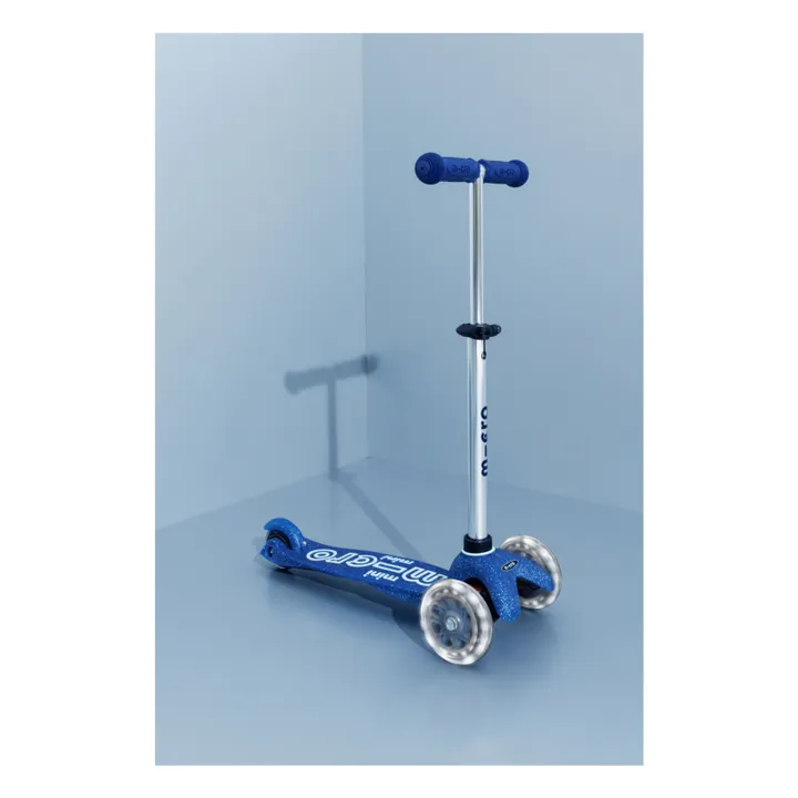 Mini Micro Deluxe Glitter LED Scooter  | Azul- Imagen del producto n°5