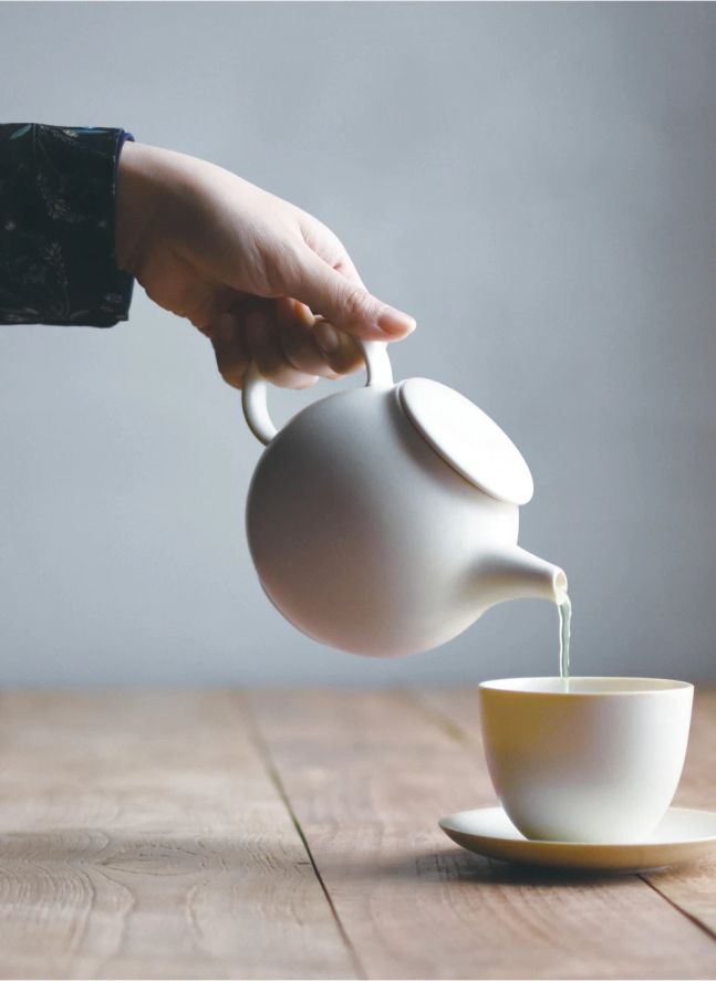 Pebble Porcelain Teapot - 500ml | White