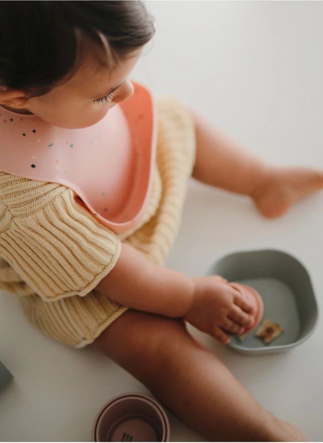 Bavoir Confettis en silicone | Rose