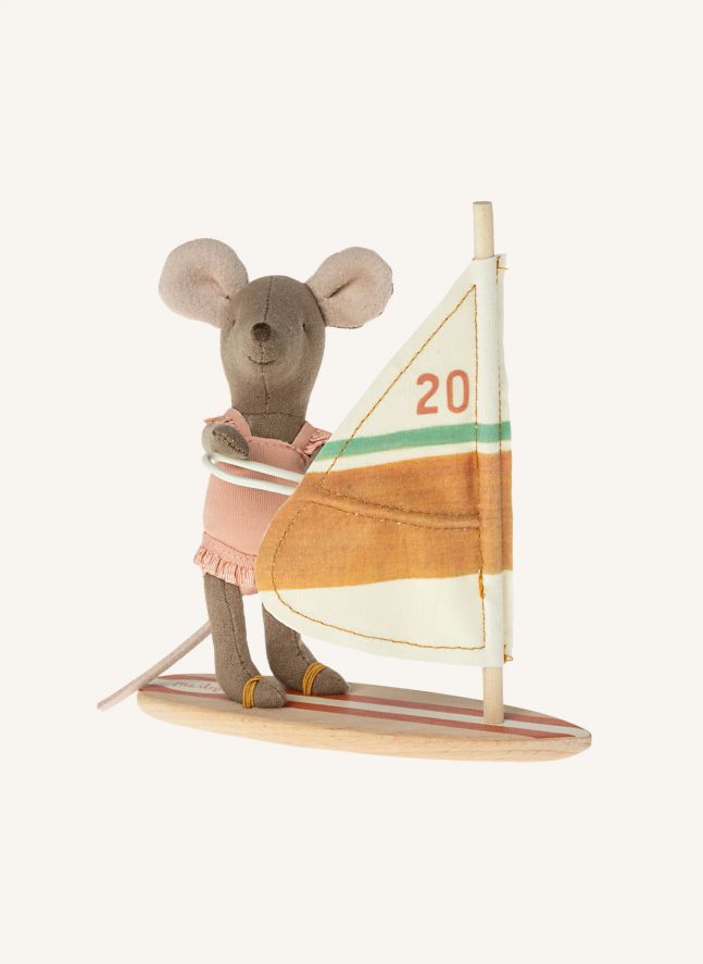 Petite sœur souris Surfer