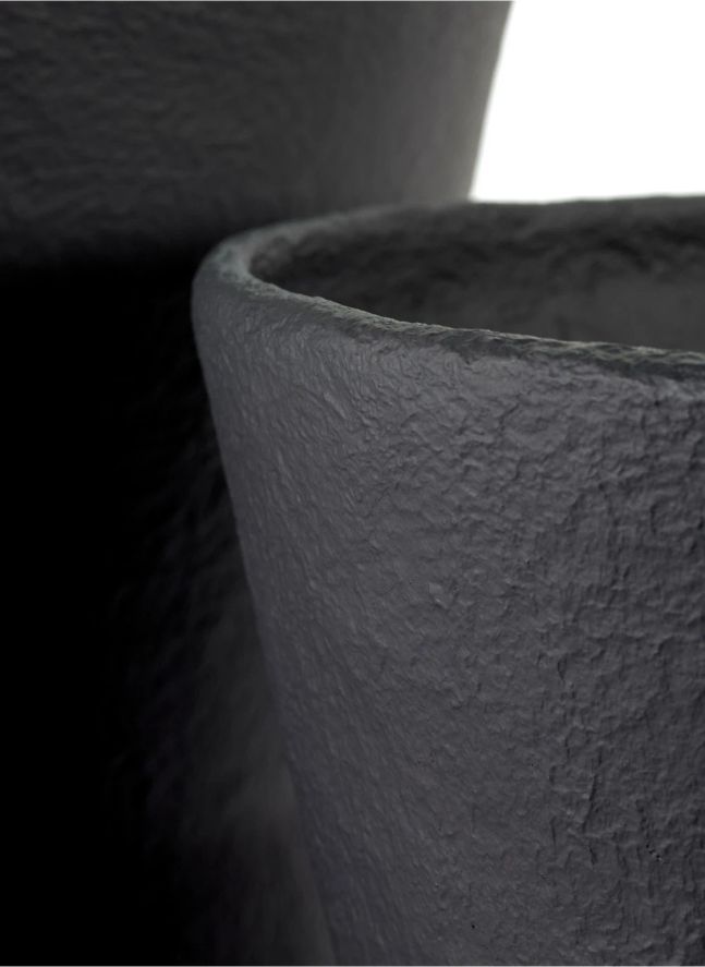 Jardinera Construct de papel maché | Negro