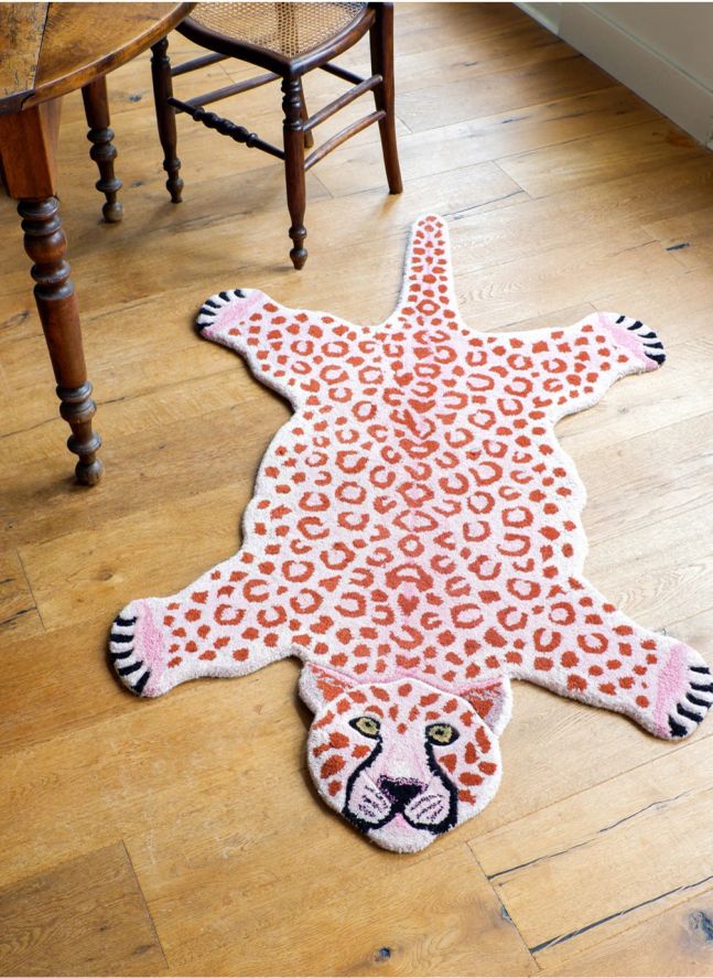 Tapis léopard en laine | Rose