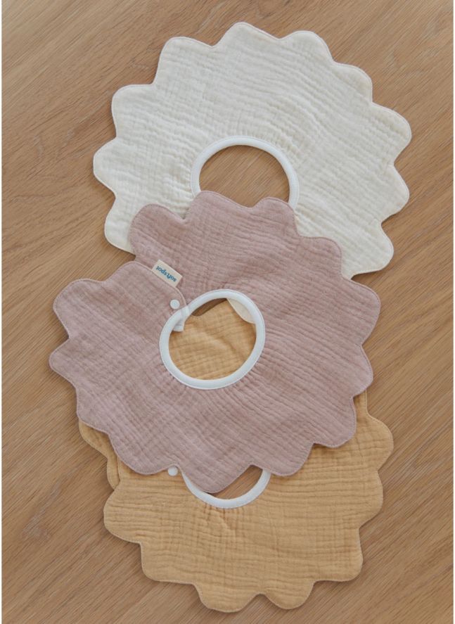 Bavoirs pétale en coton bio - Set de 3 | Bloom