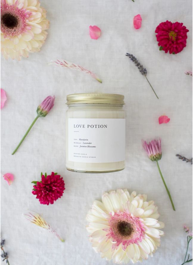 Minimalist Love Potion Candle - 212 g
