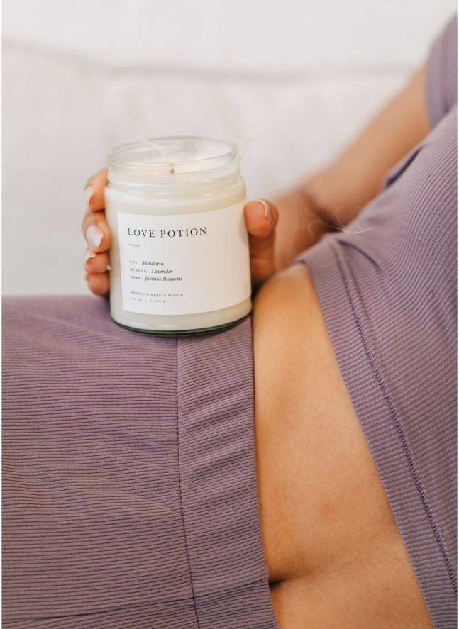 Minimalist Love Potion Candle - 212 g
