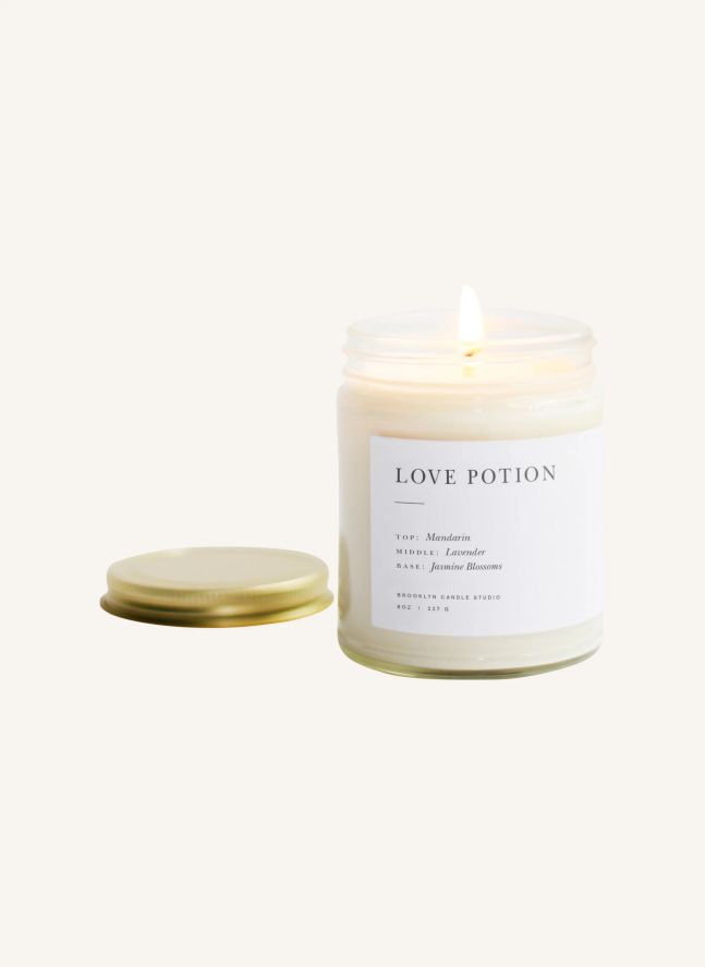 Minimalist Love Potion Candle - 212 g
