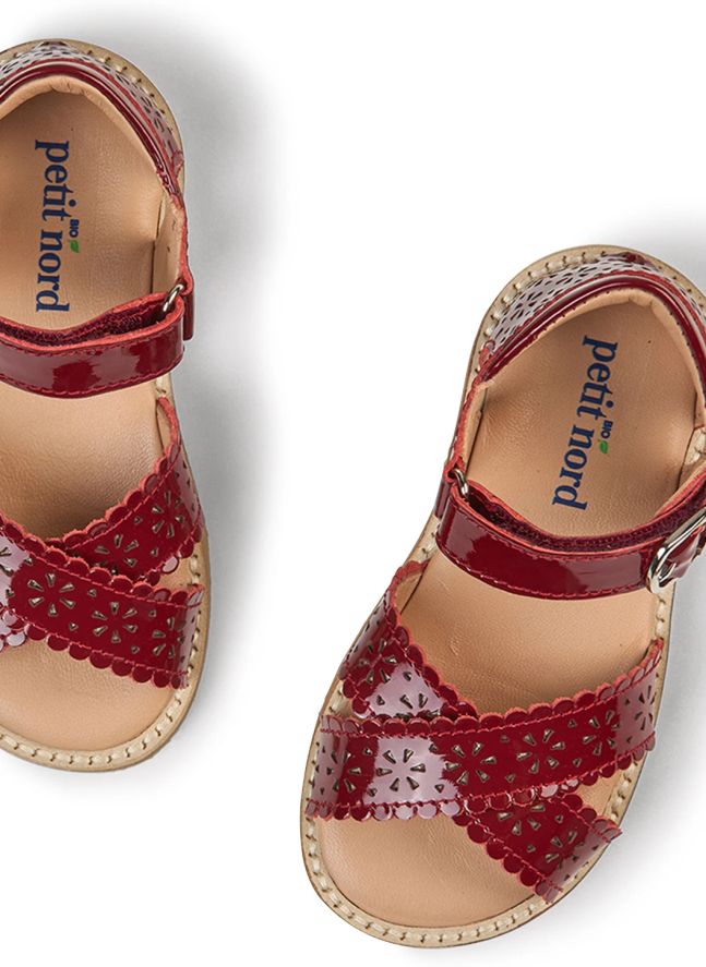 Scallop Flower sandals | Cherry red