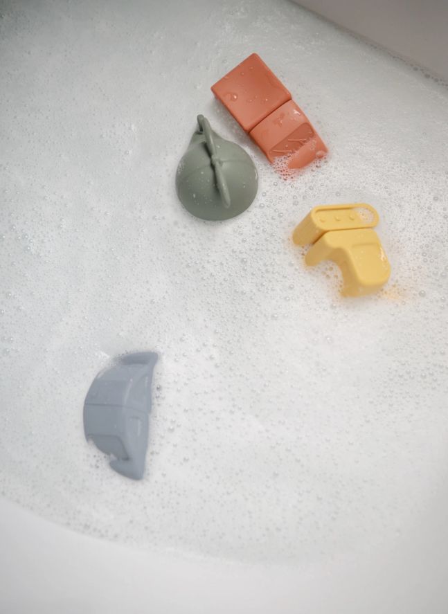 Bath toys Vehicles - Set of 4