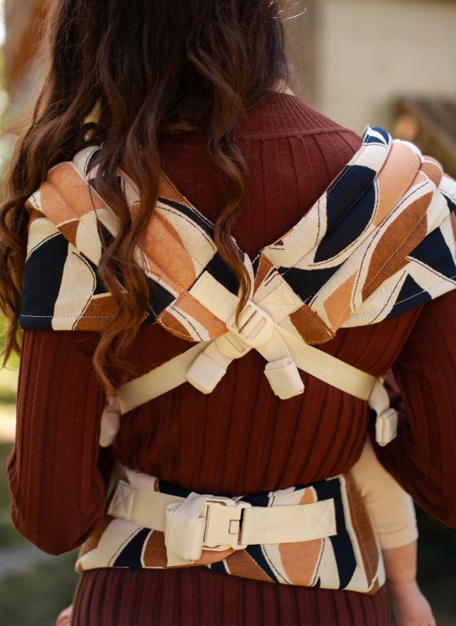Carry &amp; Bloom baby carrier | Earth