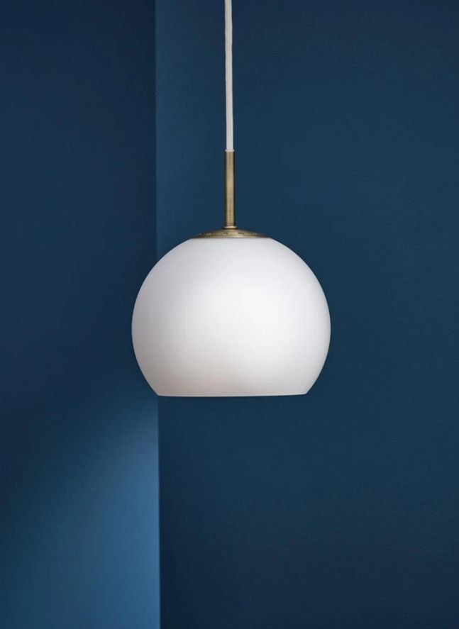 Lámpara colgante de cristal «Ball», de Benny Frandsen | Blanco