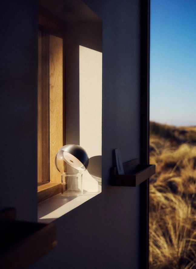 Lampe à poser Pila, Ida Tvede | Aluminium