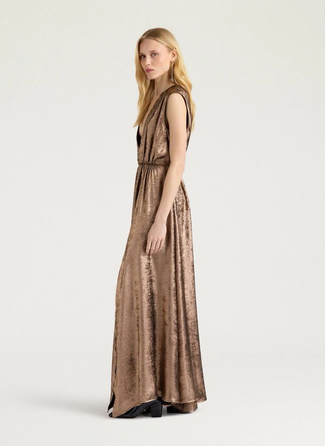 Robe Ysla | Bronze