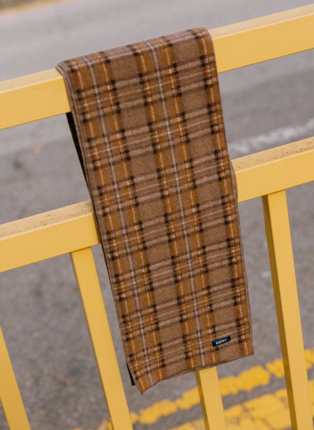 Checkered Fleece Scarf | Brown