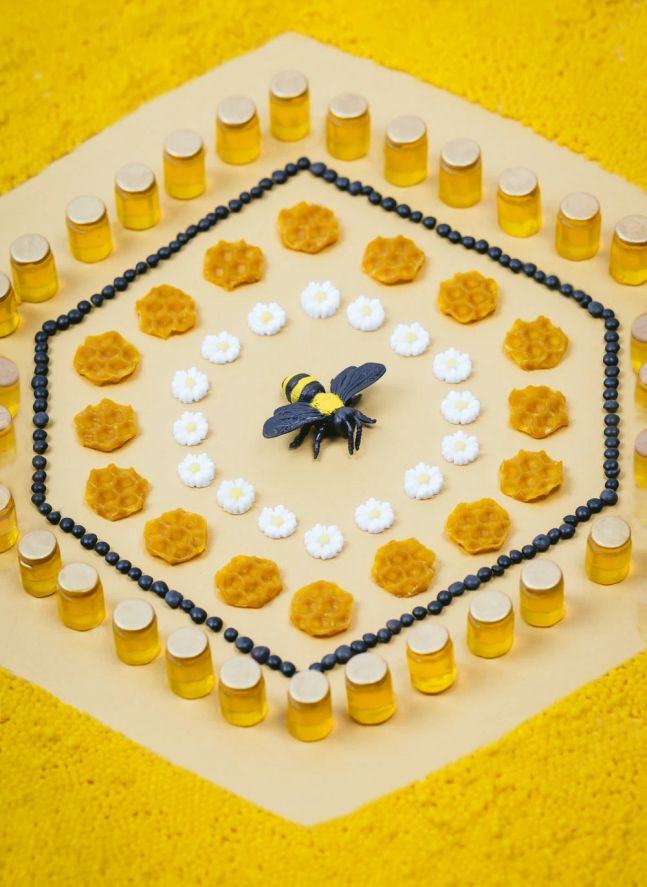 Bees Sensory Bottle | Yellow