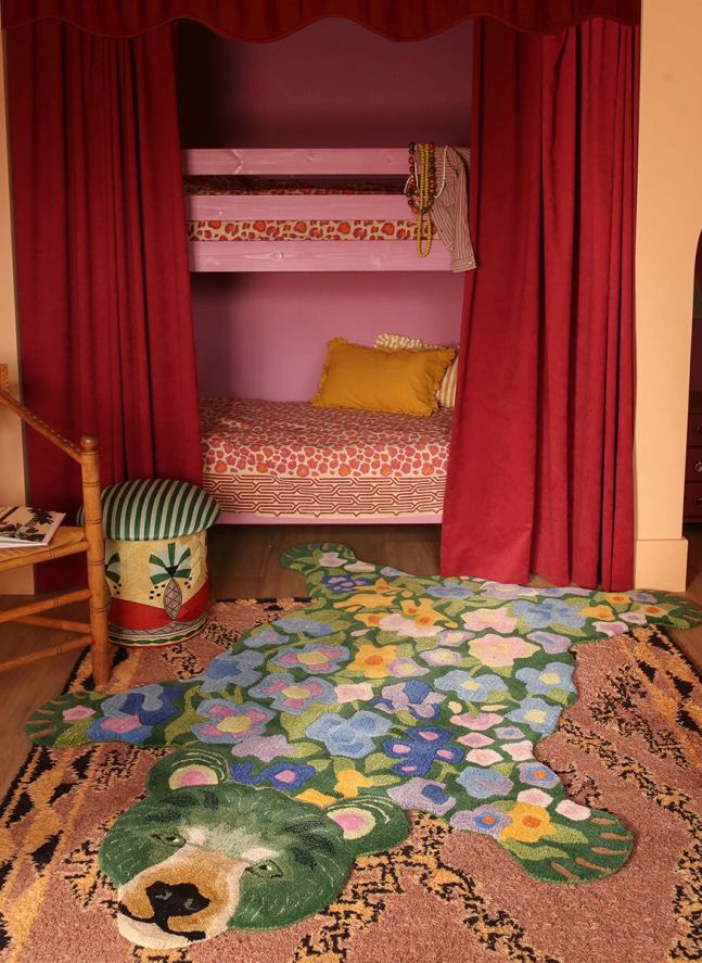 Tapis Ours en laine Josie Jardin 