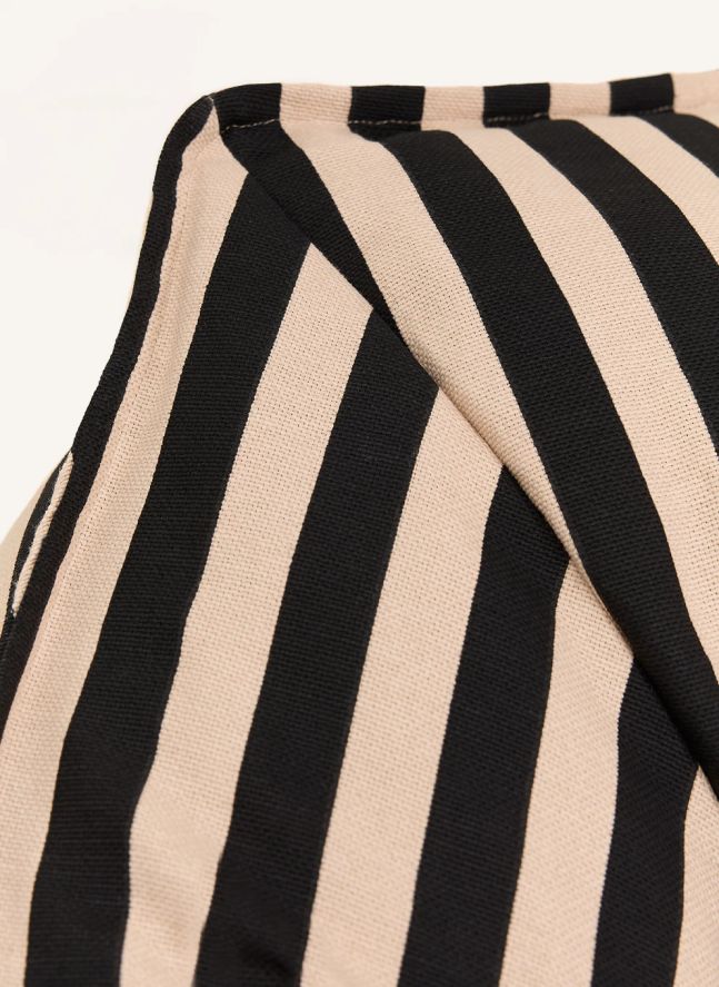 Ziggy Ottoman Chair | Black