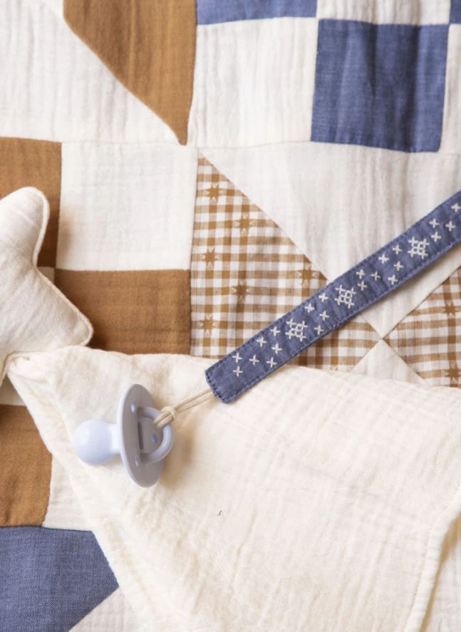 Attache tétine Auguste | Chambray Bleu
