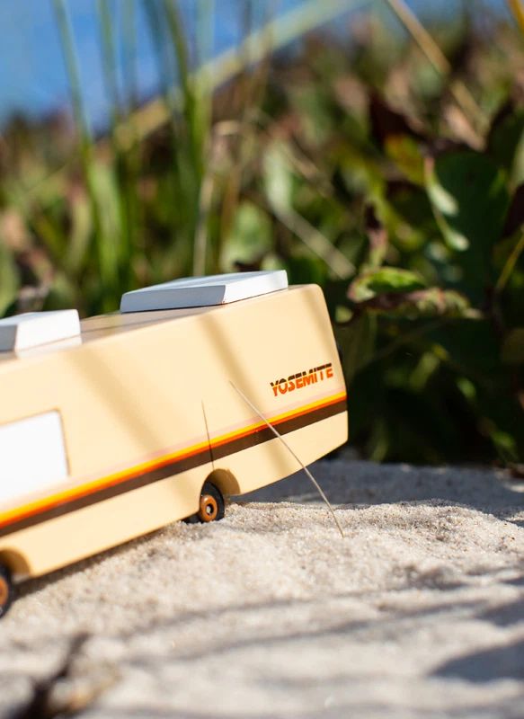 World - RV Yosemite