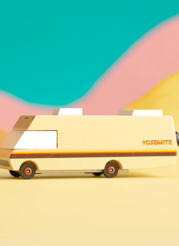 World - RV Yosemite