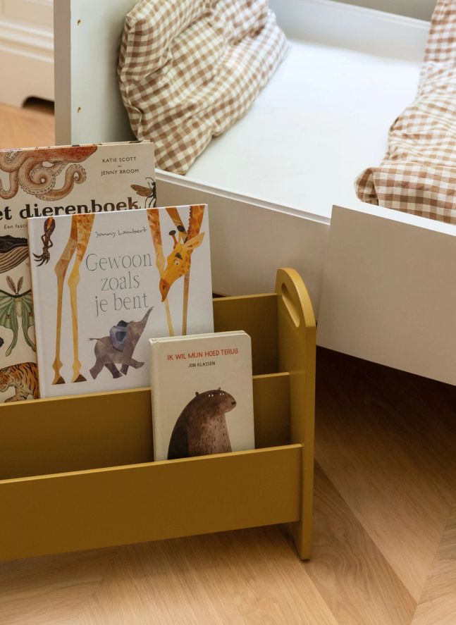 Bibliothèque en bois | Curry