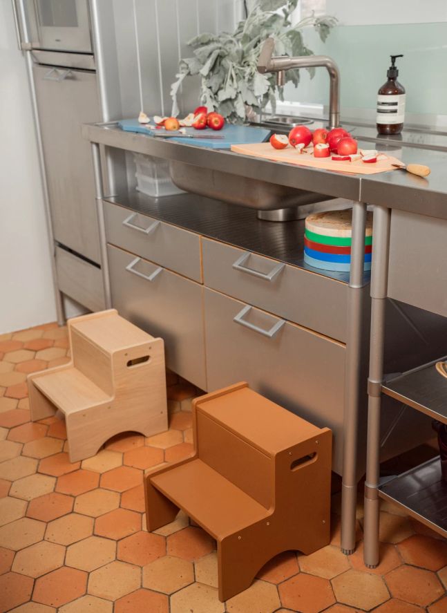 Marche-pied en bois | Brun