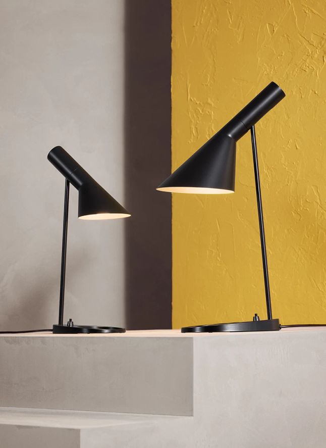 Lámpara de mesa AJ Mini, Louis Poulsen | Negro