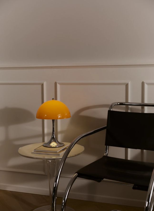 Lampe à poser portable Panthella 250, Louis Poulsen | Orange