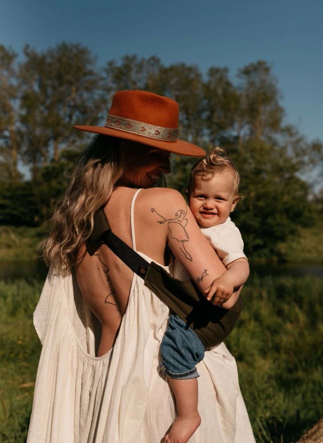 Baby carrier | Dark green