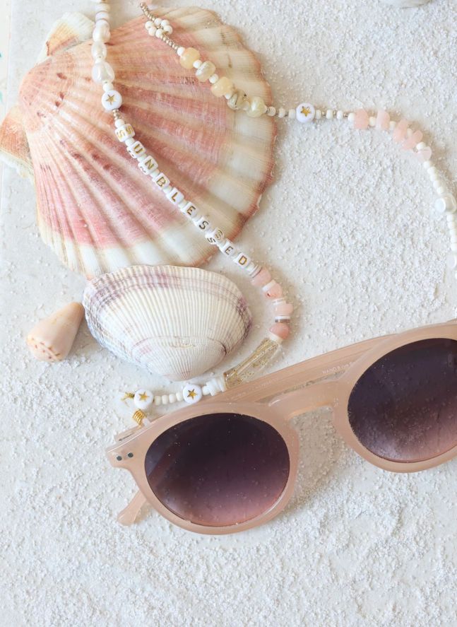 Maxi box of Pina Colada beads and primers