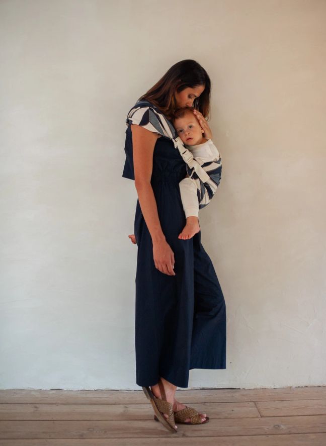Carry &amp; Walk baby carrier | Indigo