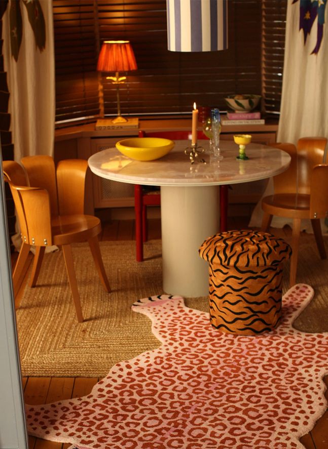 Tabouret brodé Maya Tiger | Camel