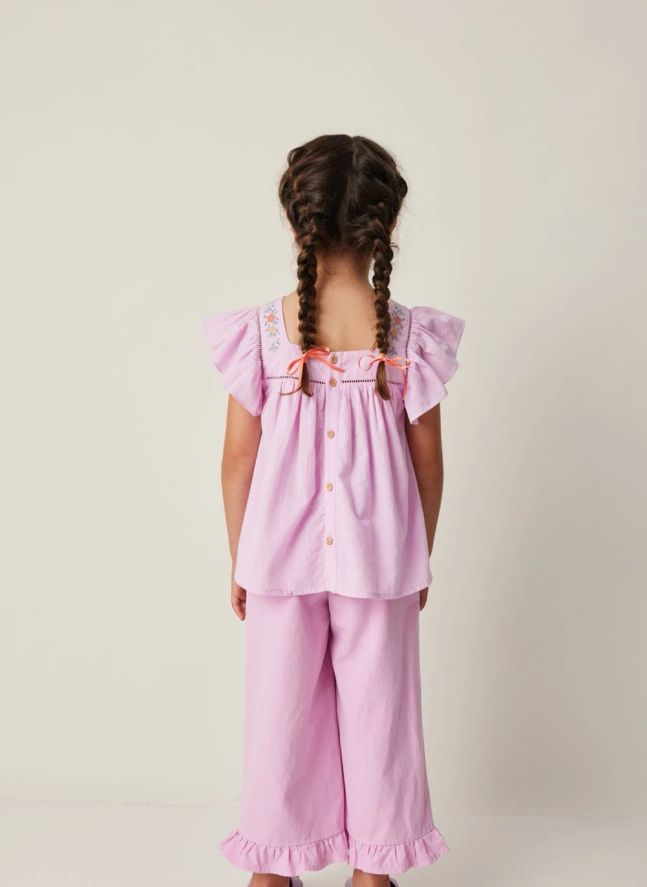 Blusa bordada con volantes | Lila