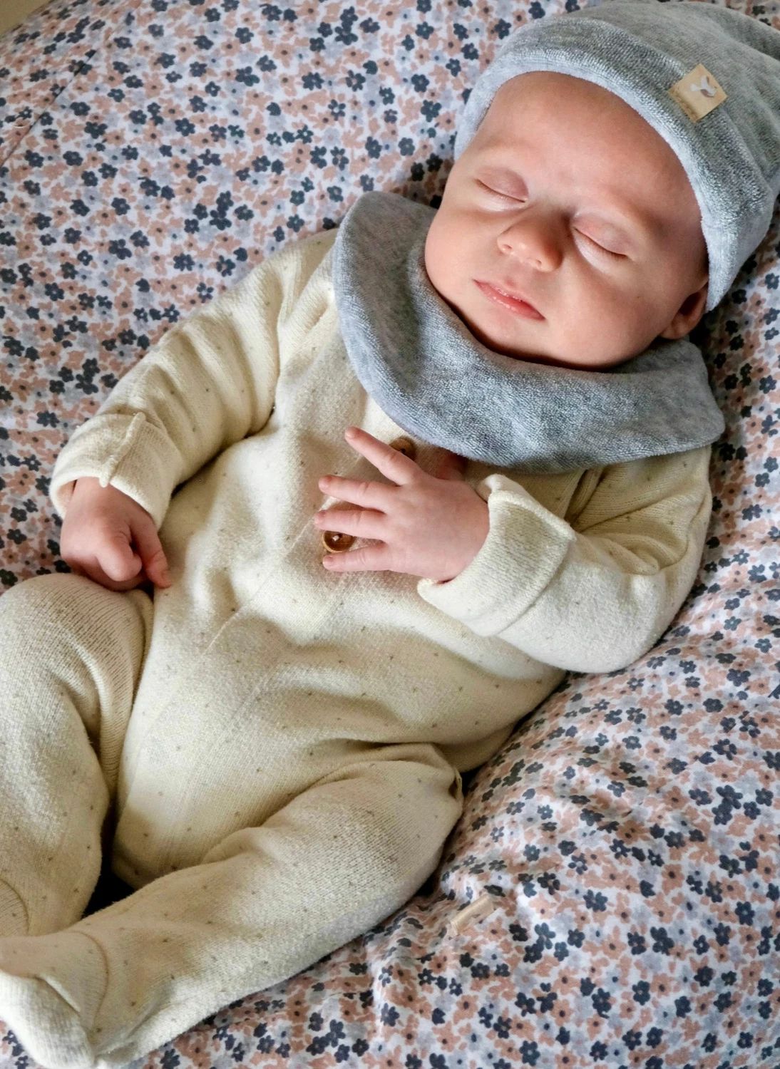 Housse pour nid bébé multi-usage | Violet- Image produit n°1