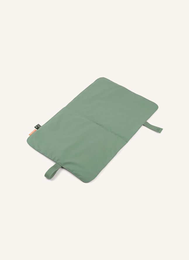 Waterproof travel changing mat | Green