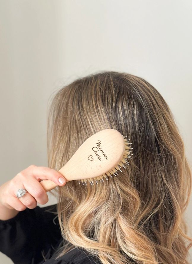 Brosse soin et brillance Maman Chérie 