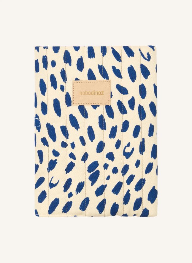 Health book cover Hyde Park Leonie | Blue