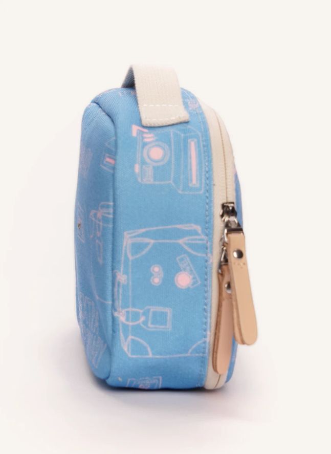 Lunch-Box Extraordinary | Blue