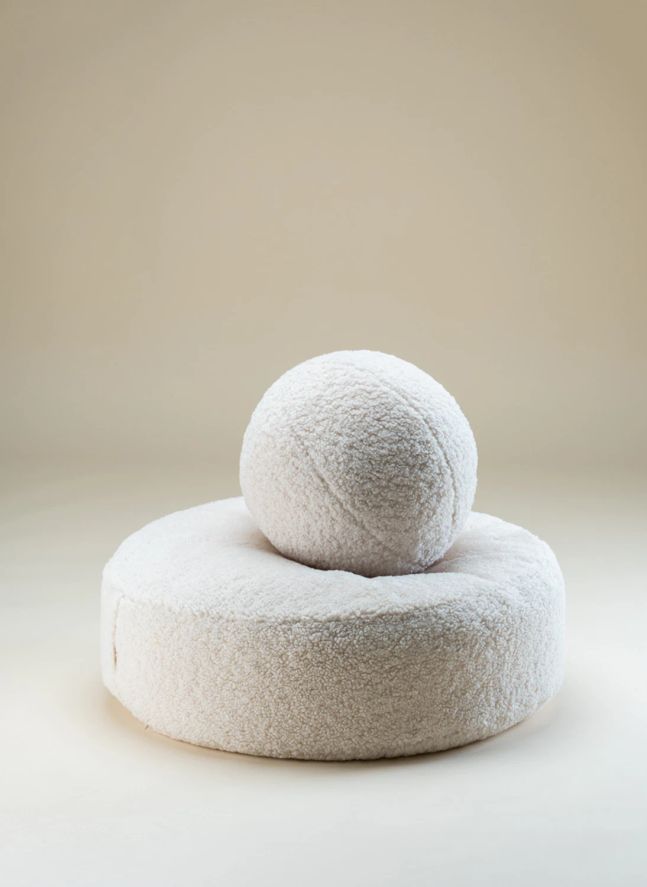 Teddy pouffe | Ecru