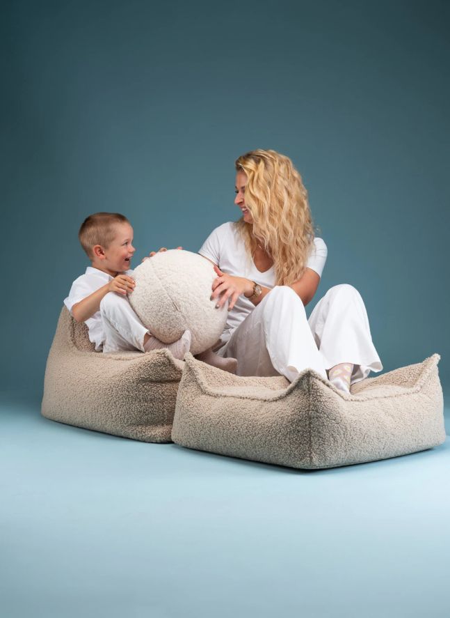 Ottoman in teddy | Beige