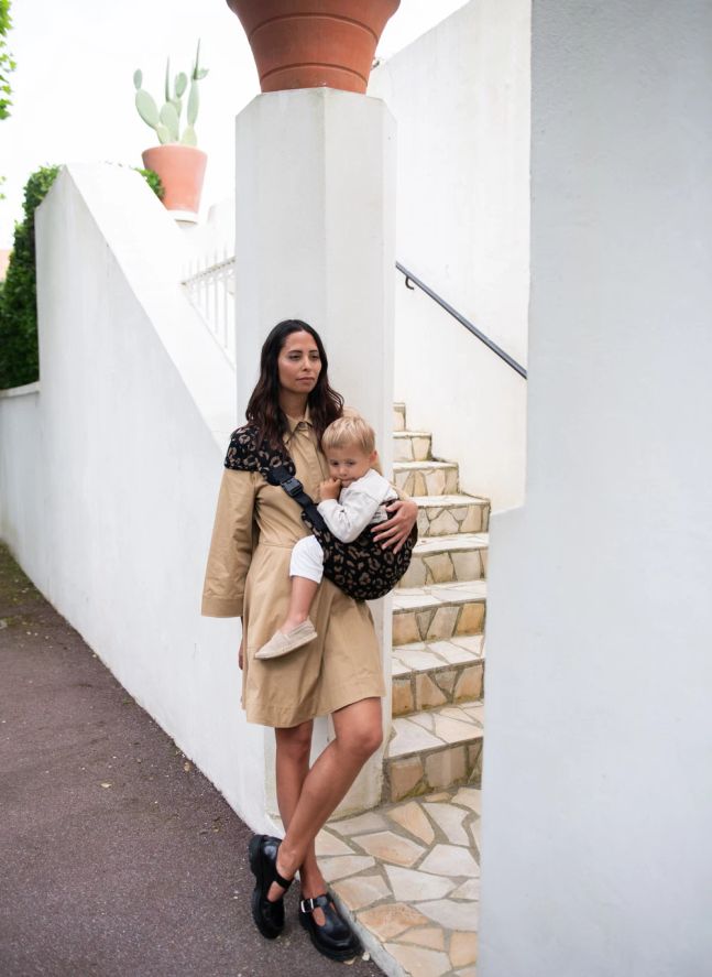 Portabebés Carry &amp; Walk | Leopardo Negro