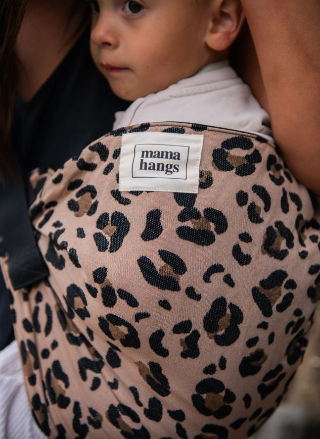Carry &amp; Walk baby carrier | Leopard