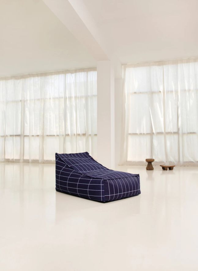 Vibes long pouffe | Navy blue